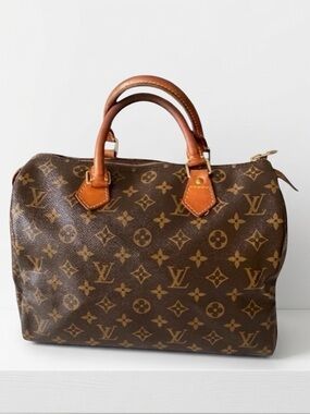 Louis Vuitton Monogram Speedy 30